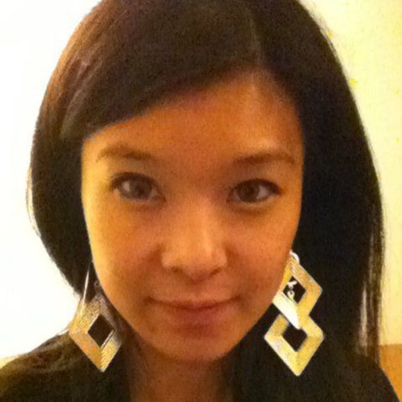 Meet your Posher, Catalina - Picture 1 of 1